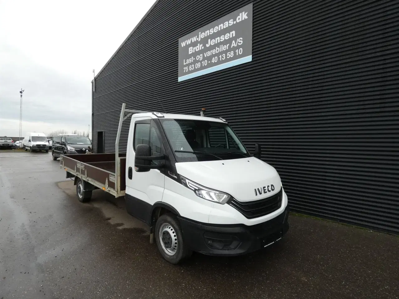 Billede 1 - Iveco Daily 35S18 4100mm 3,0 D 180HK Ladv./Chas. 8g Aut.