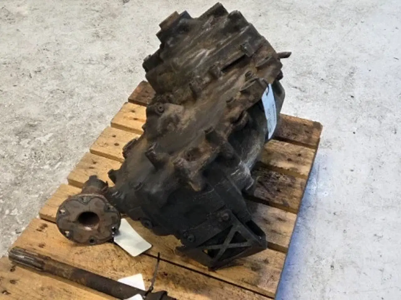 Billede 9 - New Holland T7 PTO Kit 731034044