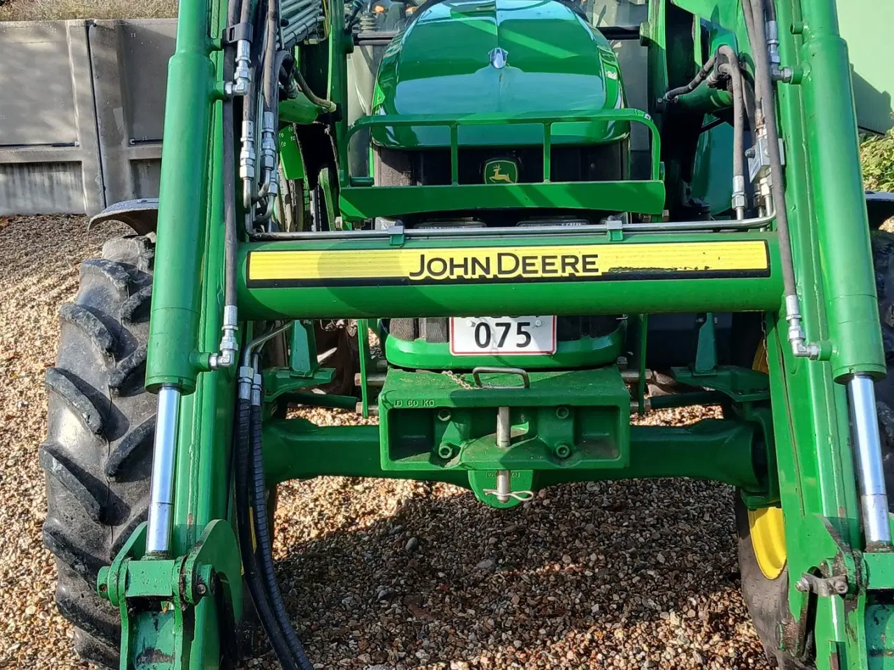 Billede 3 - John Deere 5070M med frontlæsser