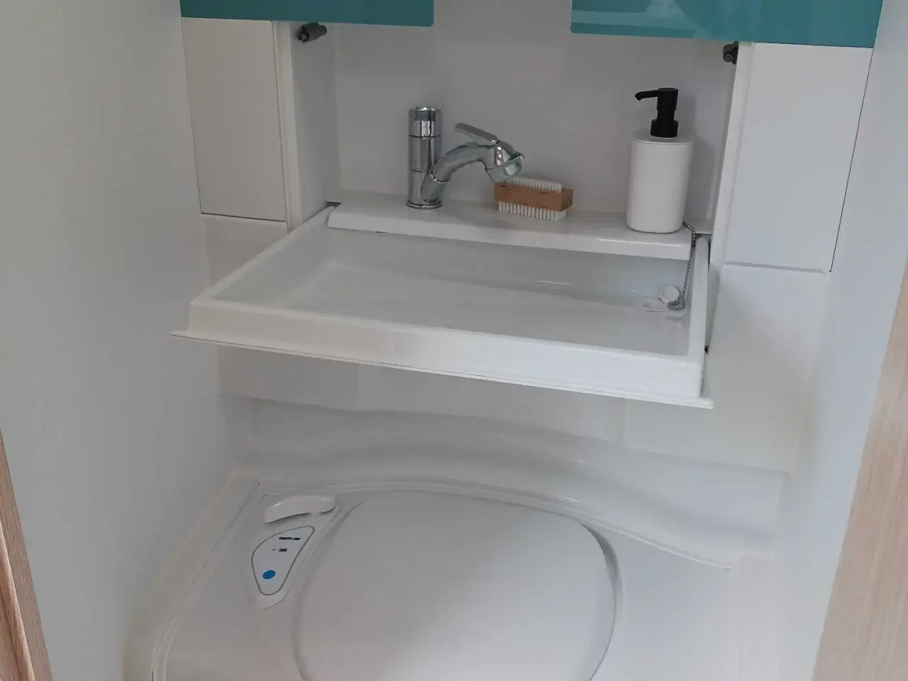 Billede 3 - Adria Aviva 400 PS rejsevogn