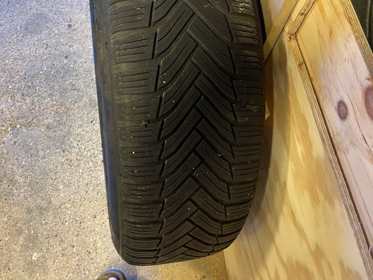 Billede 1 - Vinterdæk  Michelin alpin 6