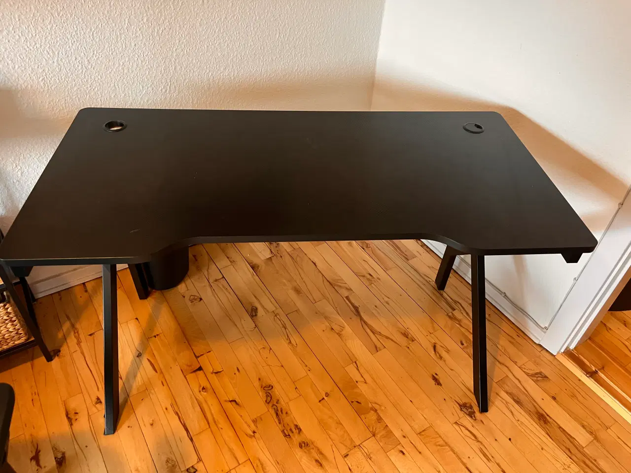 Billede 2 - gaming bord og tilbehør
