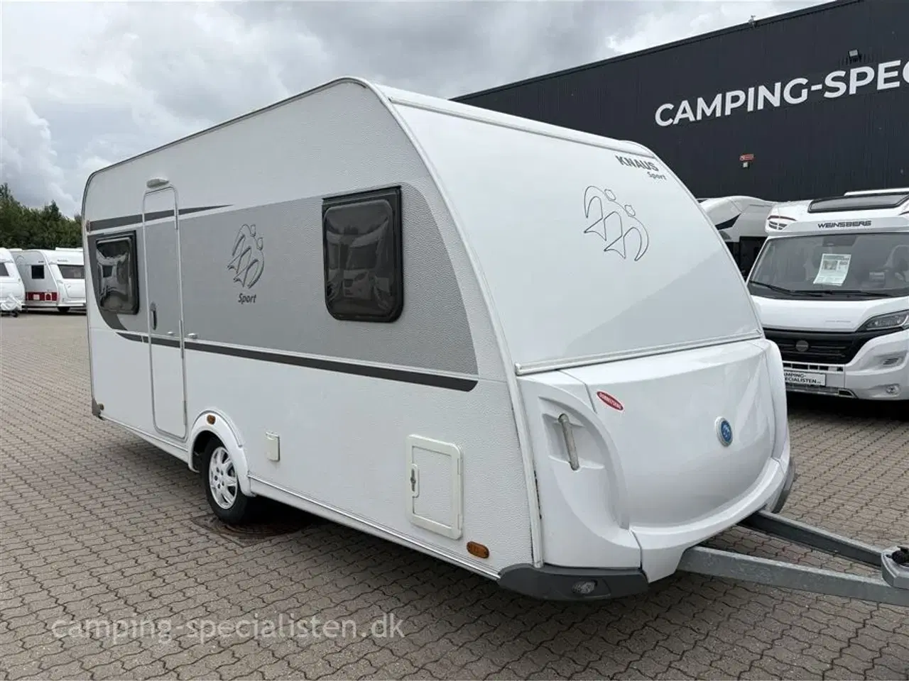 Billede 2 - 2016 - Knaus Sport 450 FU   Knaus Sport 450 FU 2016 - Se den nu hos Camping-Specialisten.dk