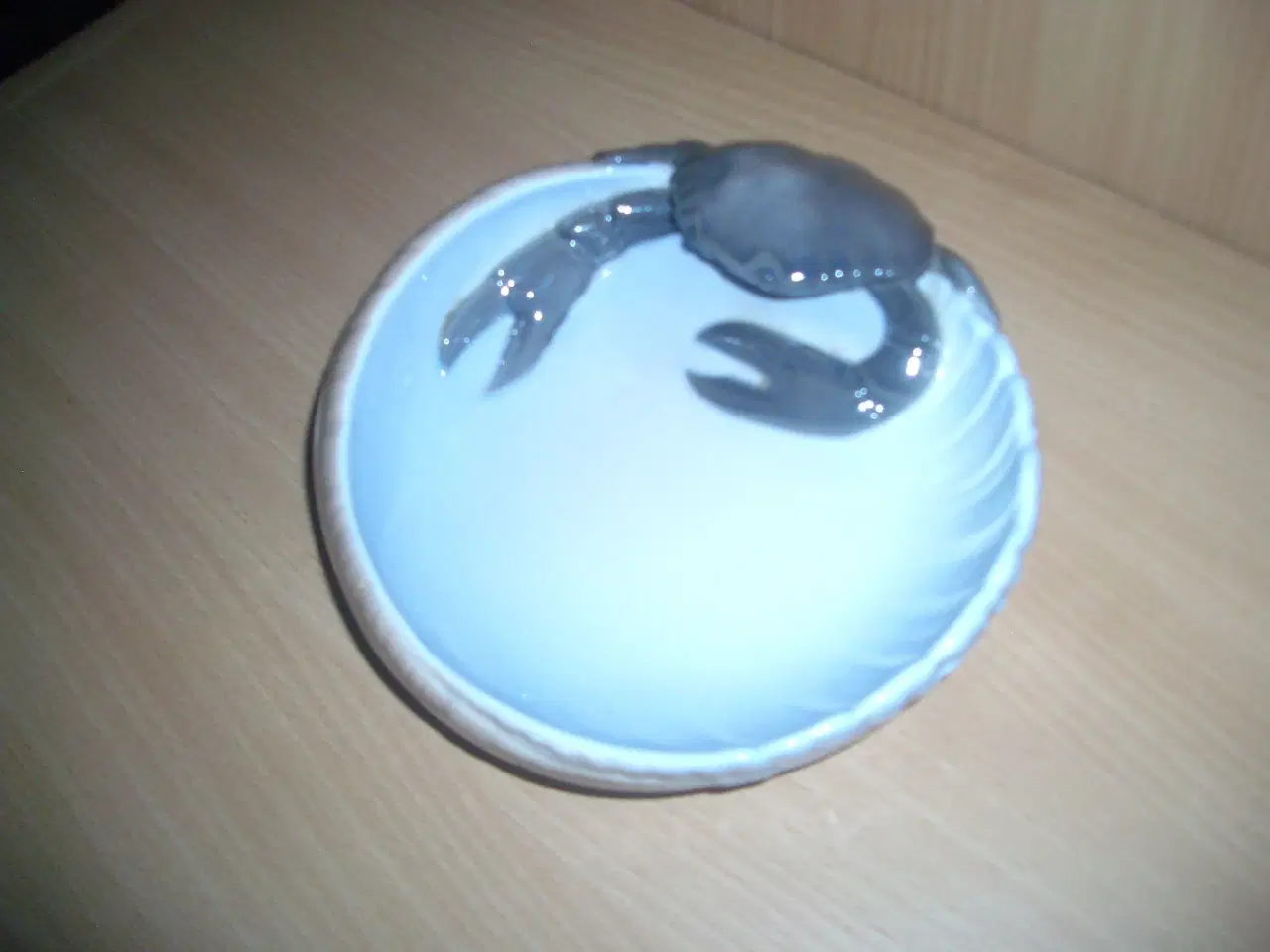 Billede 2 - KONGELIG "krabbe" Askebæger