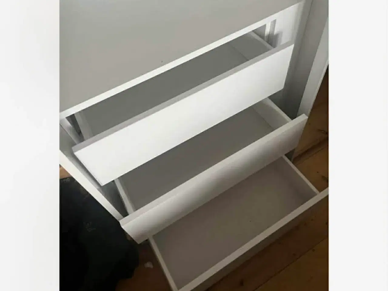 Billede 4 - Raberg garderobeskab fra Jysk 