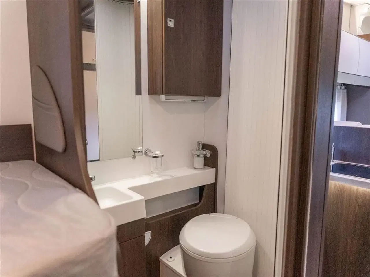 Billede 8 - 2022 - Benimar Sport 363 NK