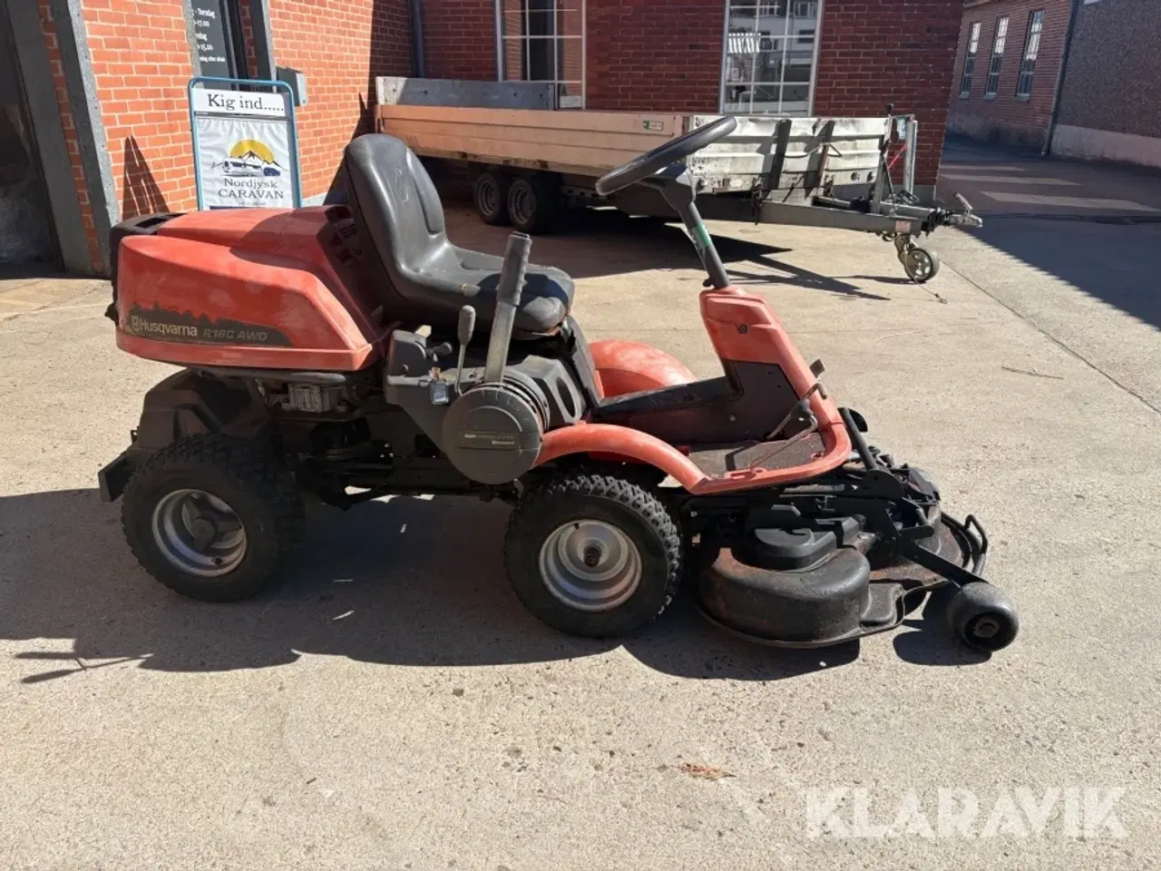 Billede 4 - Græsslåmaskine Husqvarna R16C AWD