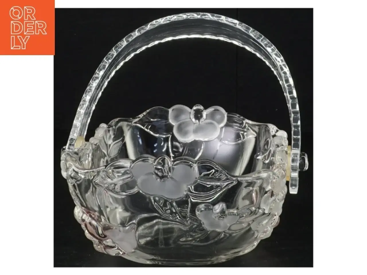 Billede 4 - Kurv i krystal glas med blomsterdekoration (str. 20 x 16 x 17 cm)