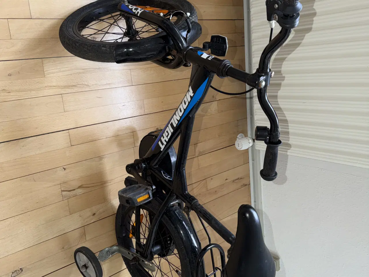 Billede 2 - 16perfekt drenge cykel fejler intet,med støttehjul