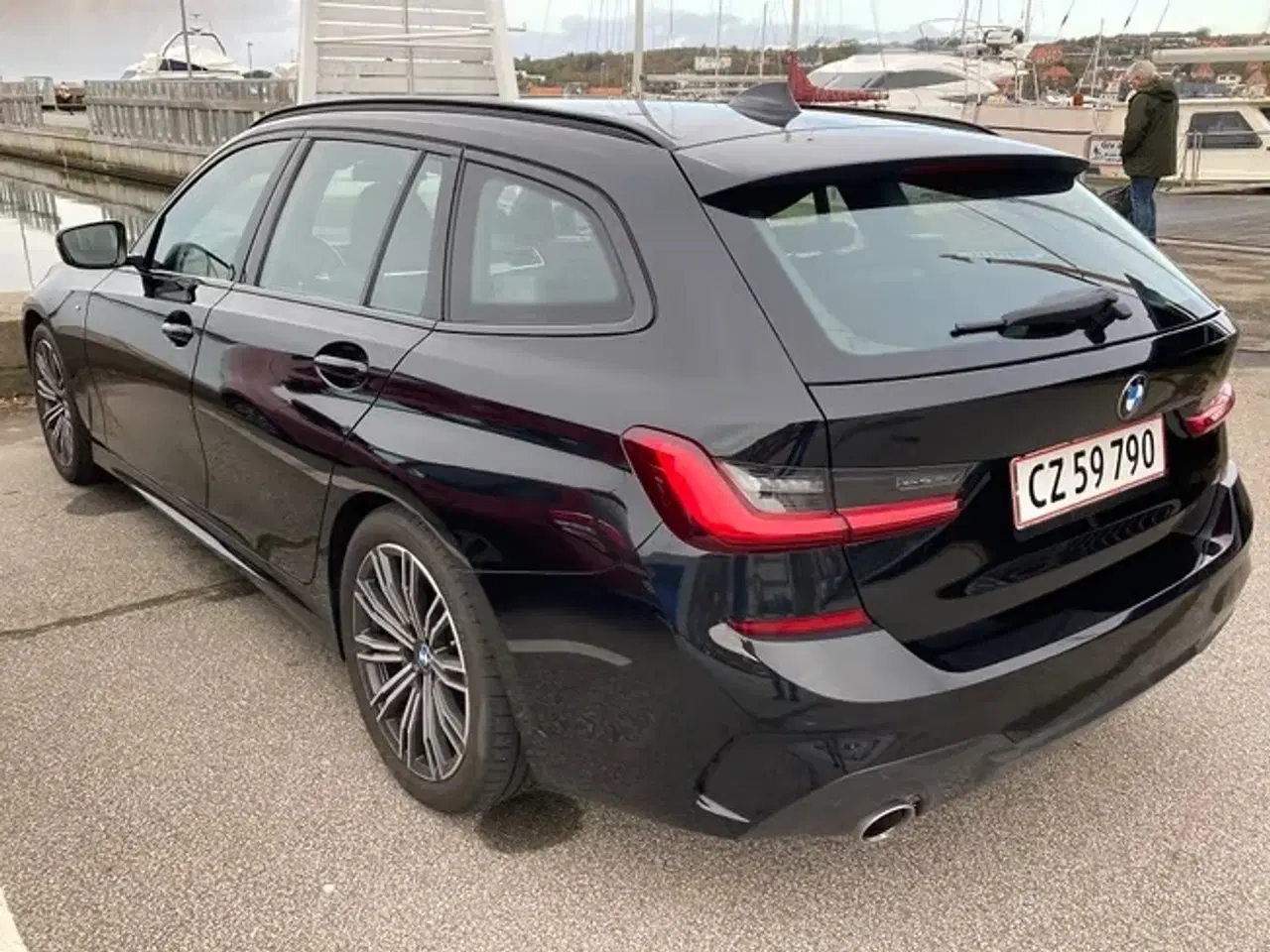 Billede 2 - BMW 330 Touring M-Sport 3,0