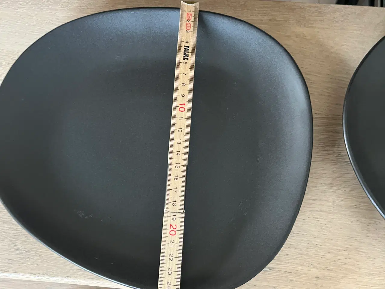 Billede 3 - 4 tallerkener unik facon