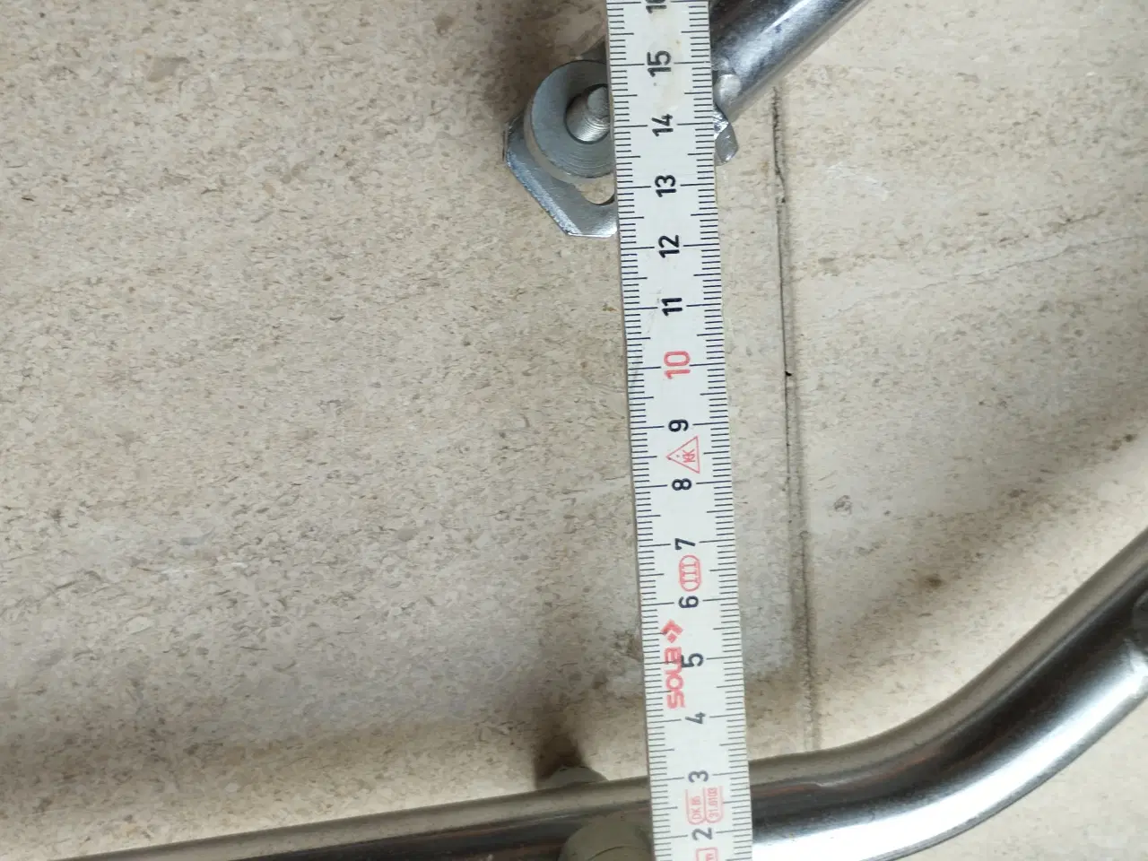 Billede 5 - Motor bøjle, ved ikke lige hvad den passer til ?