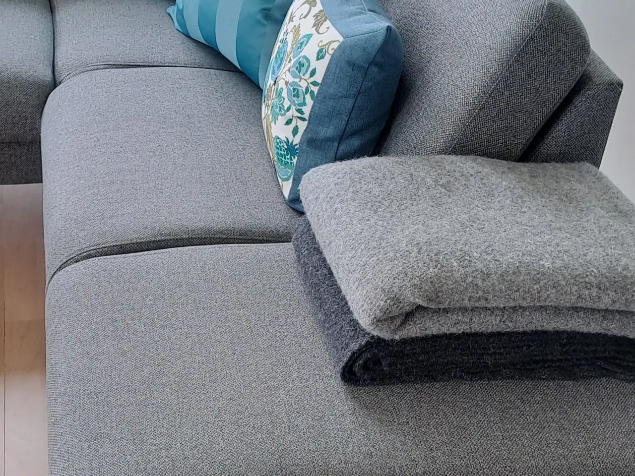 Billede 4 - Linea venstrevendt hjørnesofa med chaiselong