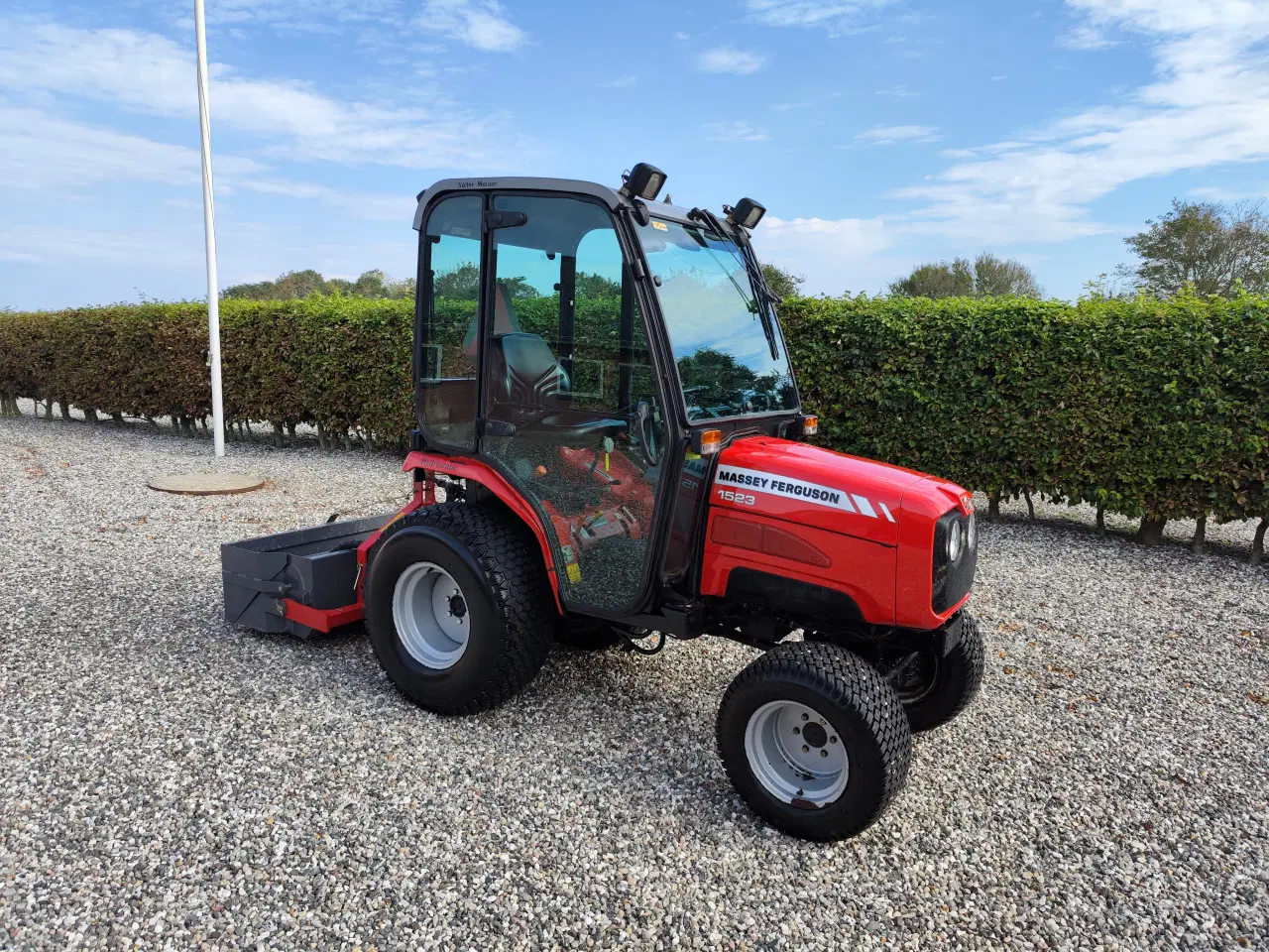 Billede 1 - Massey Ferguson 1523 4wd kompakt traktor