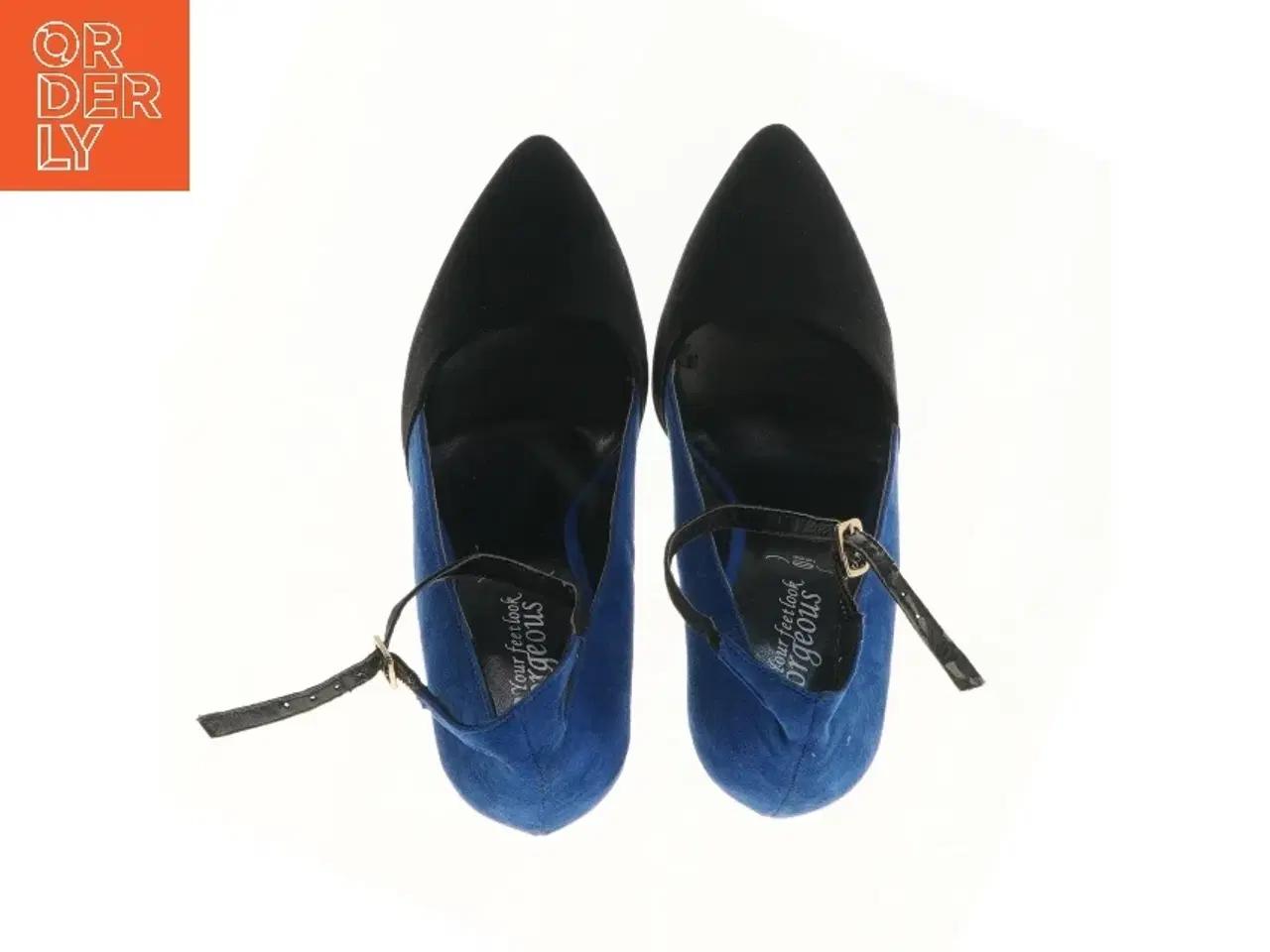 Billede 2 - Højhælede sko med rem (str. 40 )