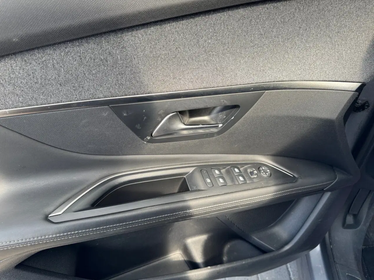 Billede 14 - Peugeot 3008 1,6 BlueHDi 120 Allure