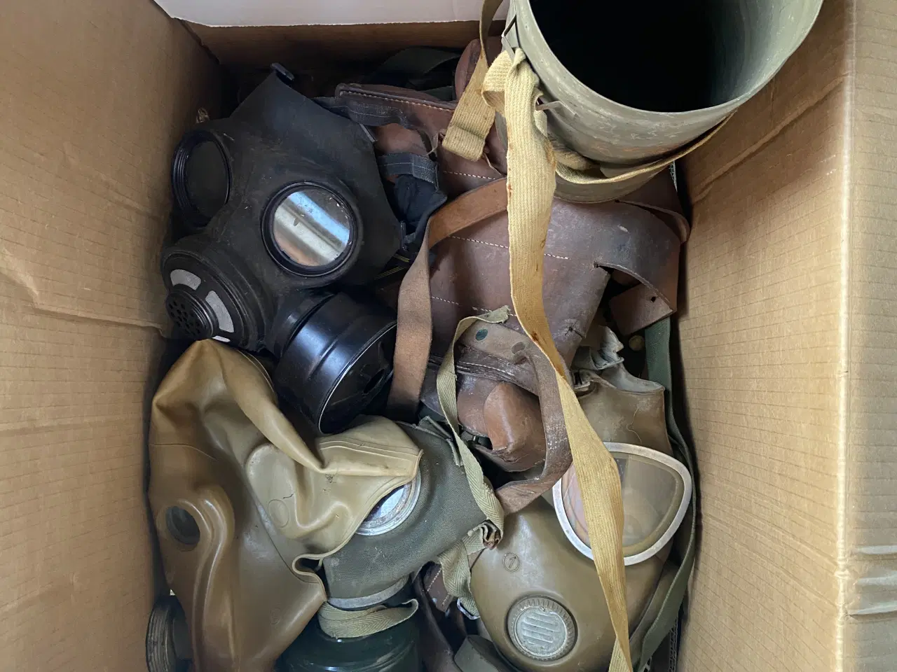 Billede 6 - Militær og krigseffekter