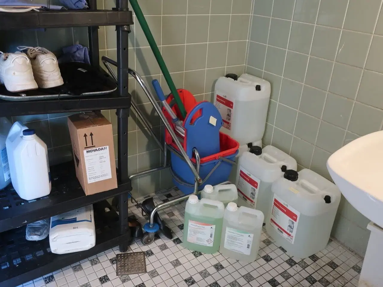 Billede 1 - Rengøringslot