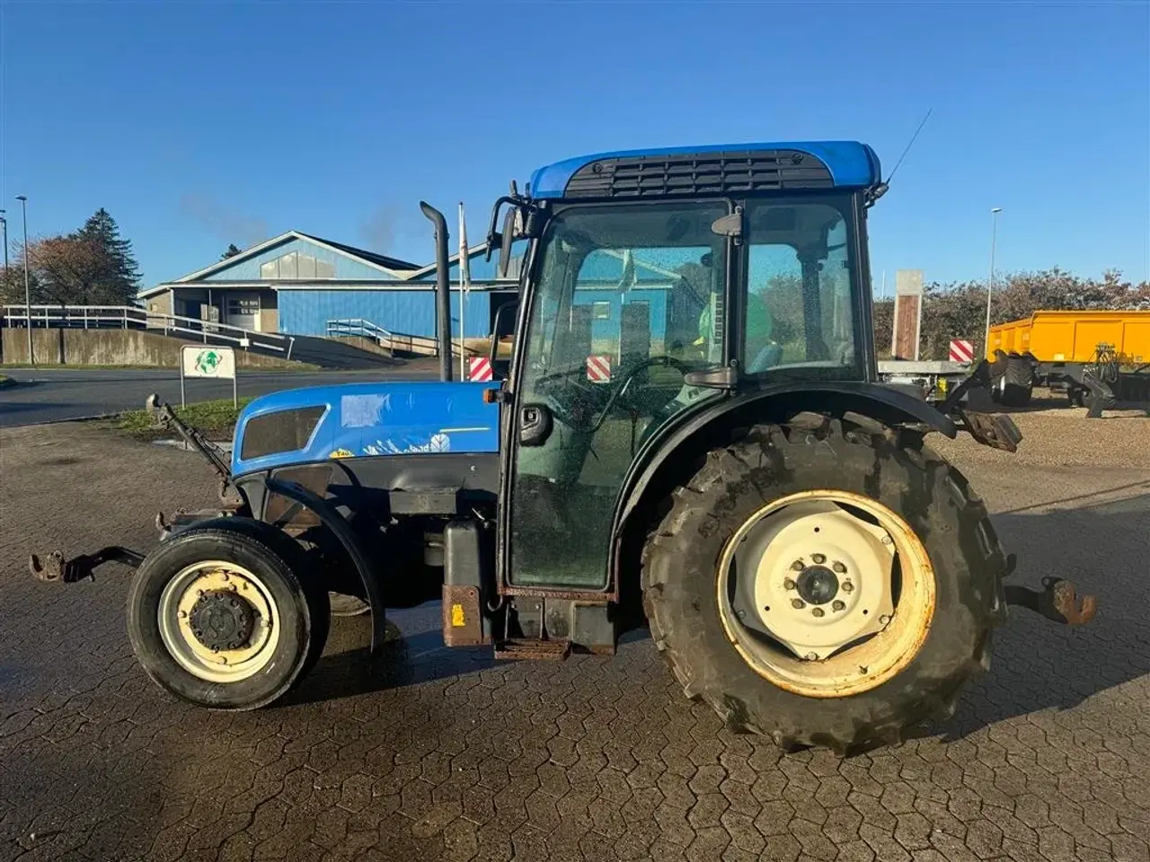 Billede 1 - New Holland T4030F