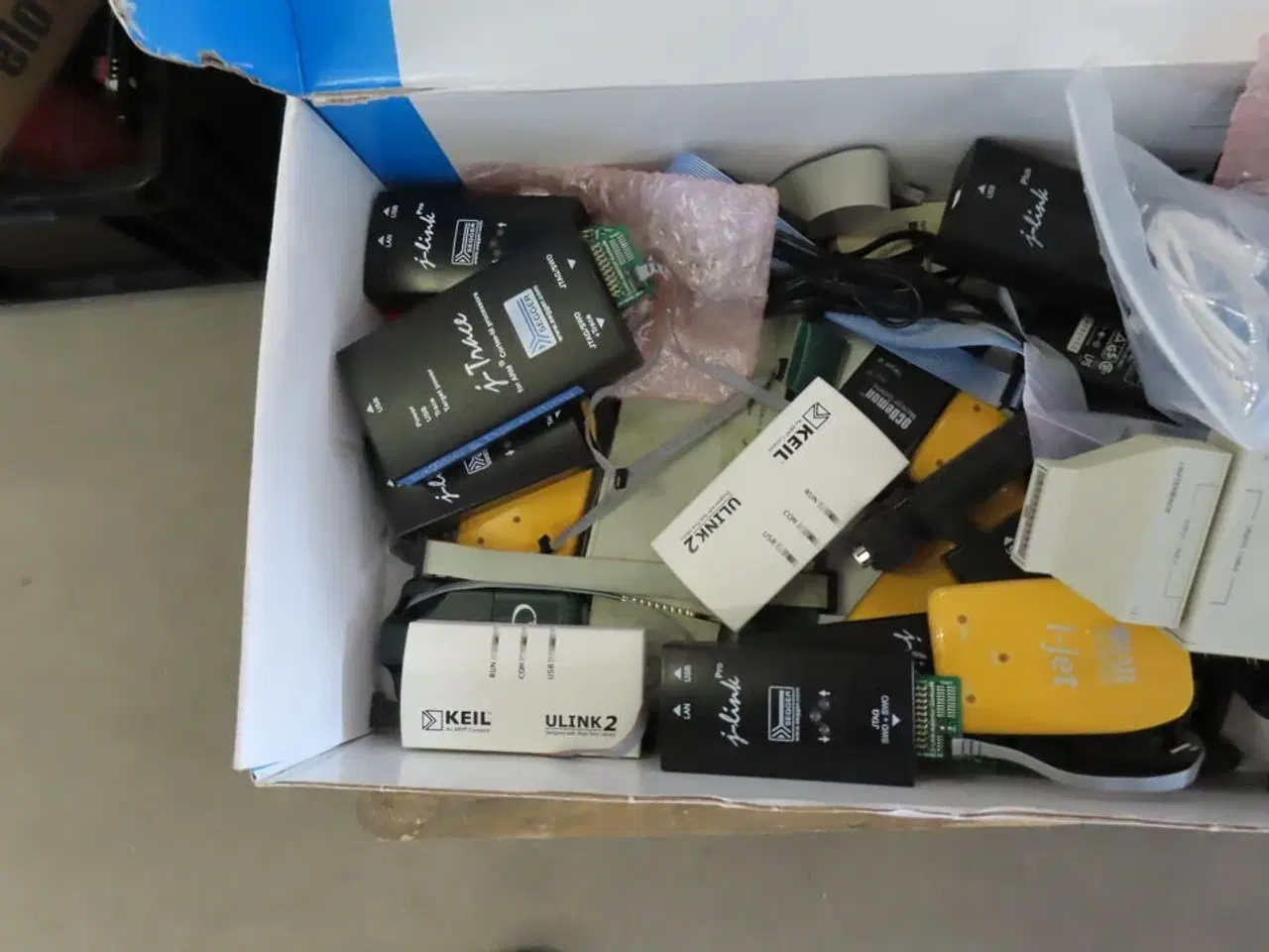 Billede 4 - Palle med rester fra TC ELECTRONIC