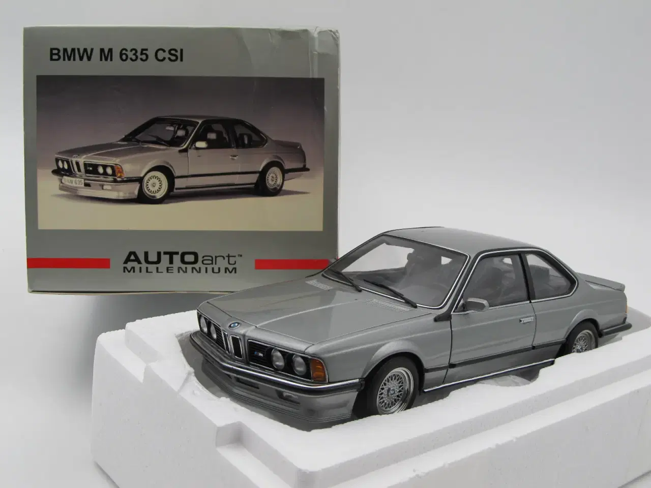 Billede 1 - 1984 BMW M635CSi / M6 AUTOart - 1:18