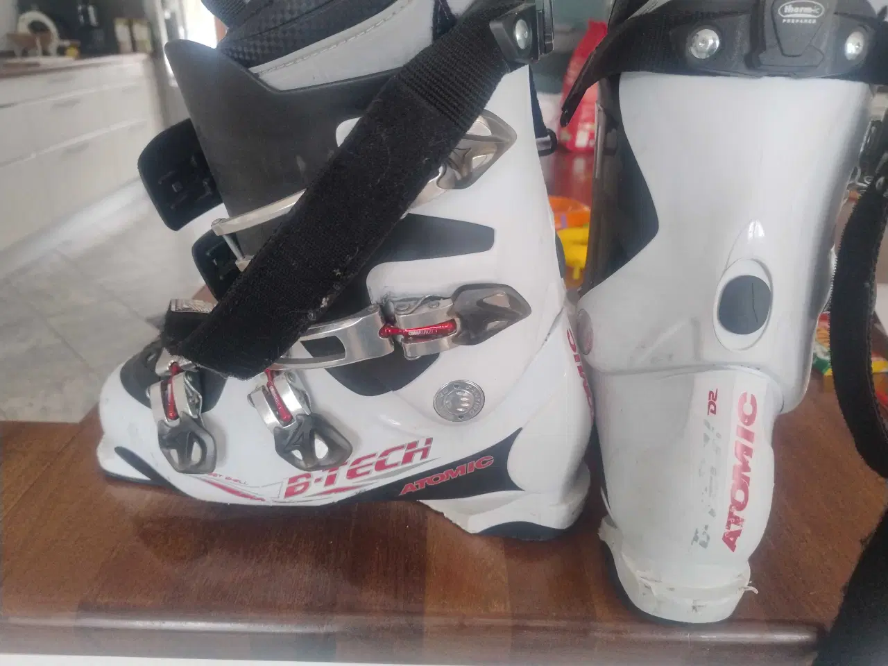 Billede 1 - Gode Atomic Skistøvler 28.5 = str 38