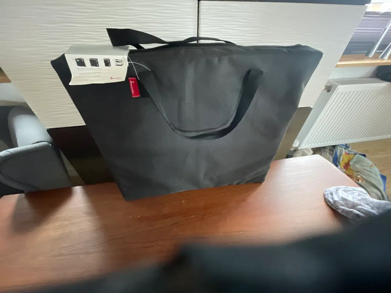 Billede 1 - Isabella camping skab med opbevaringstaske