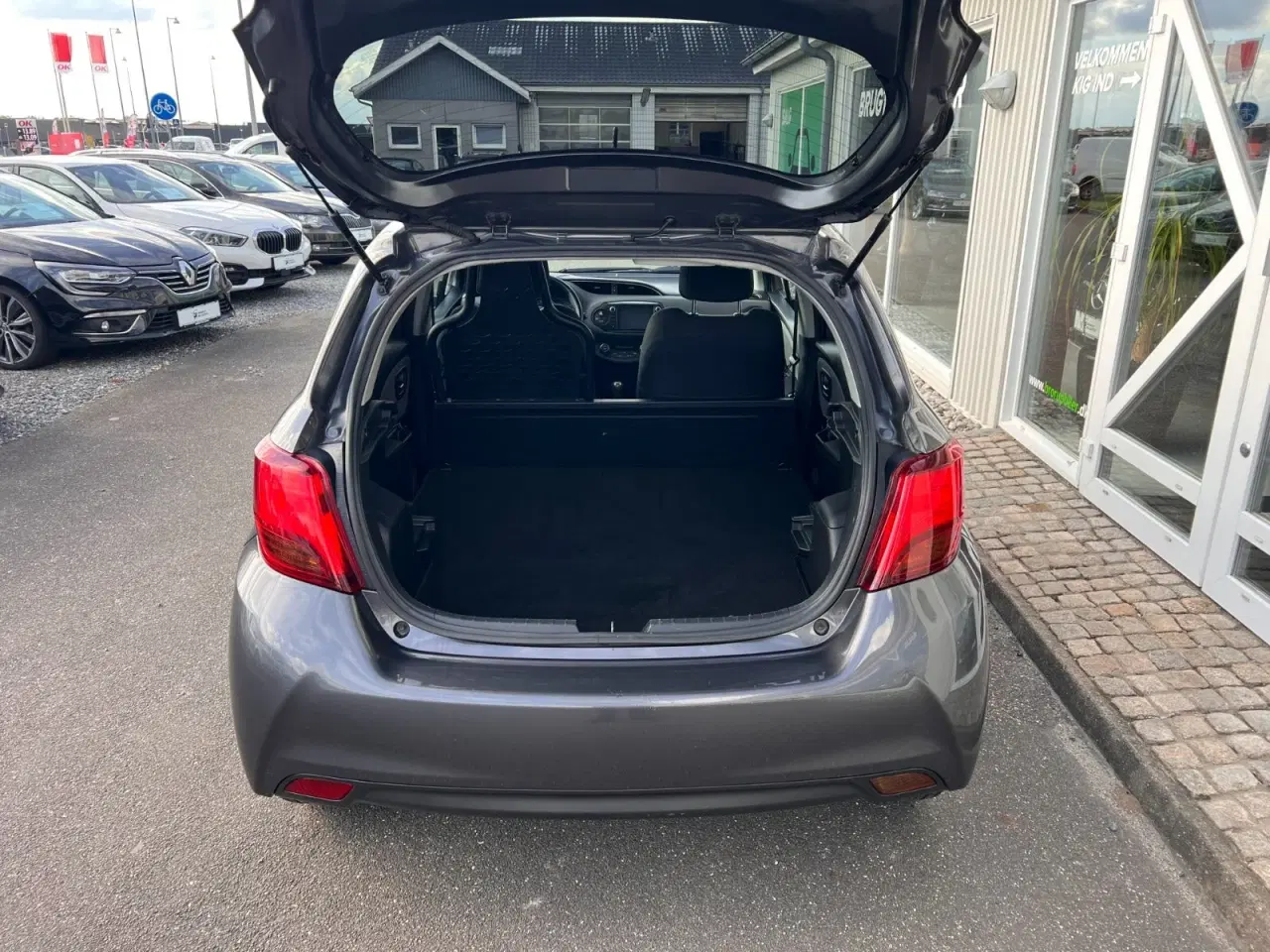 Billede 6 - Toyota Yaris 1,5 Hybrid H2 Komfort e-CVT Van