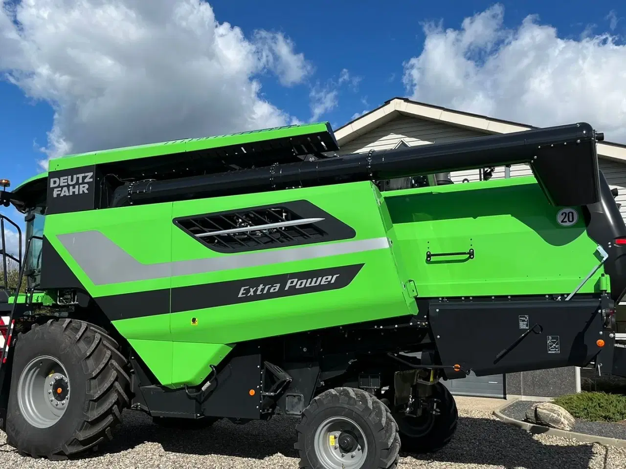 Billede 13 - Deutz-Fahr C7206 With 24feed - 7.2m header. New and unused Combine together with 7.2m header