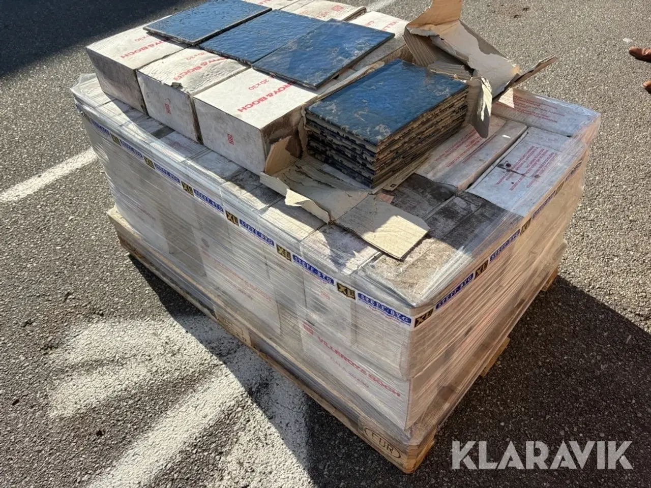 Billede 4 - Fliser V&B gala blå - 29,58 kvm