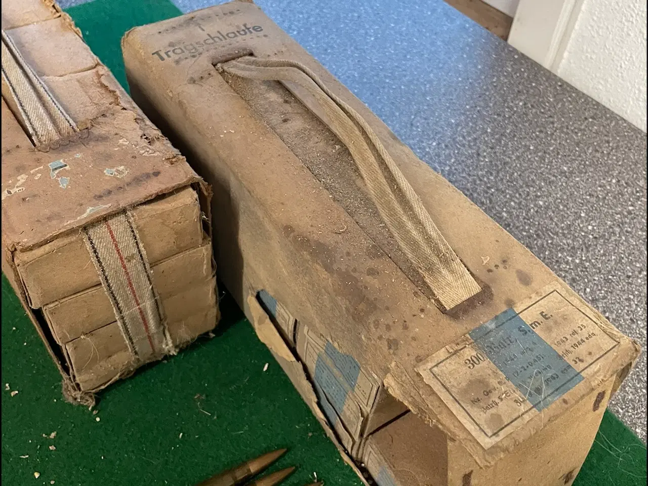 Billede 1 - 2 Trageschlaufe fra 2. verdenskrig