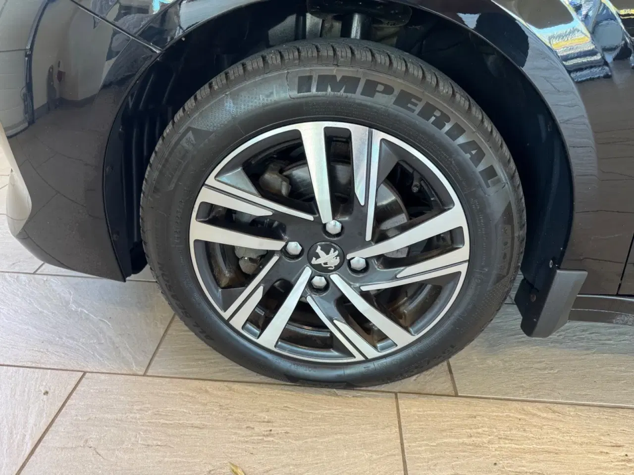 Billede 11 - Peugeot 208 1,5 BlueHDi 100 Edition:210+
