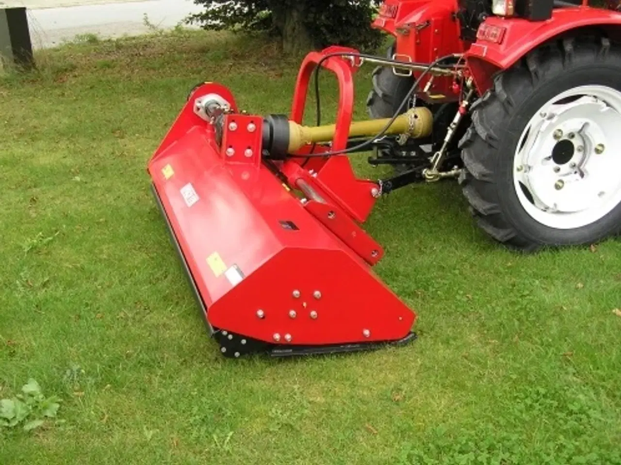 Billede 3 - Købes BILLIG Traktor m frontlæsser & klipper Kørek