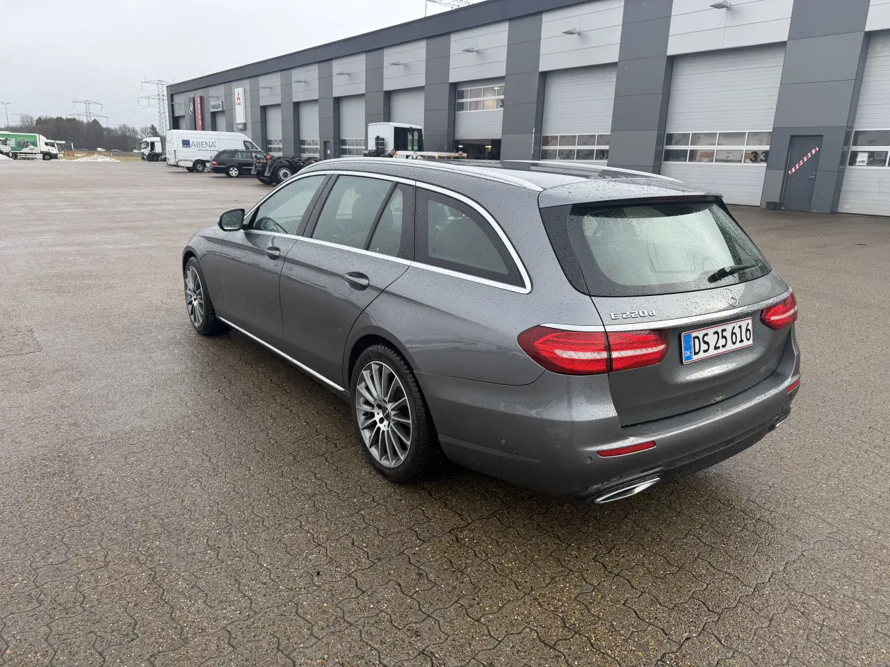 Billede 4 - Rigtig Fin Mercedes E220d 