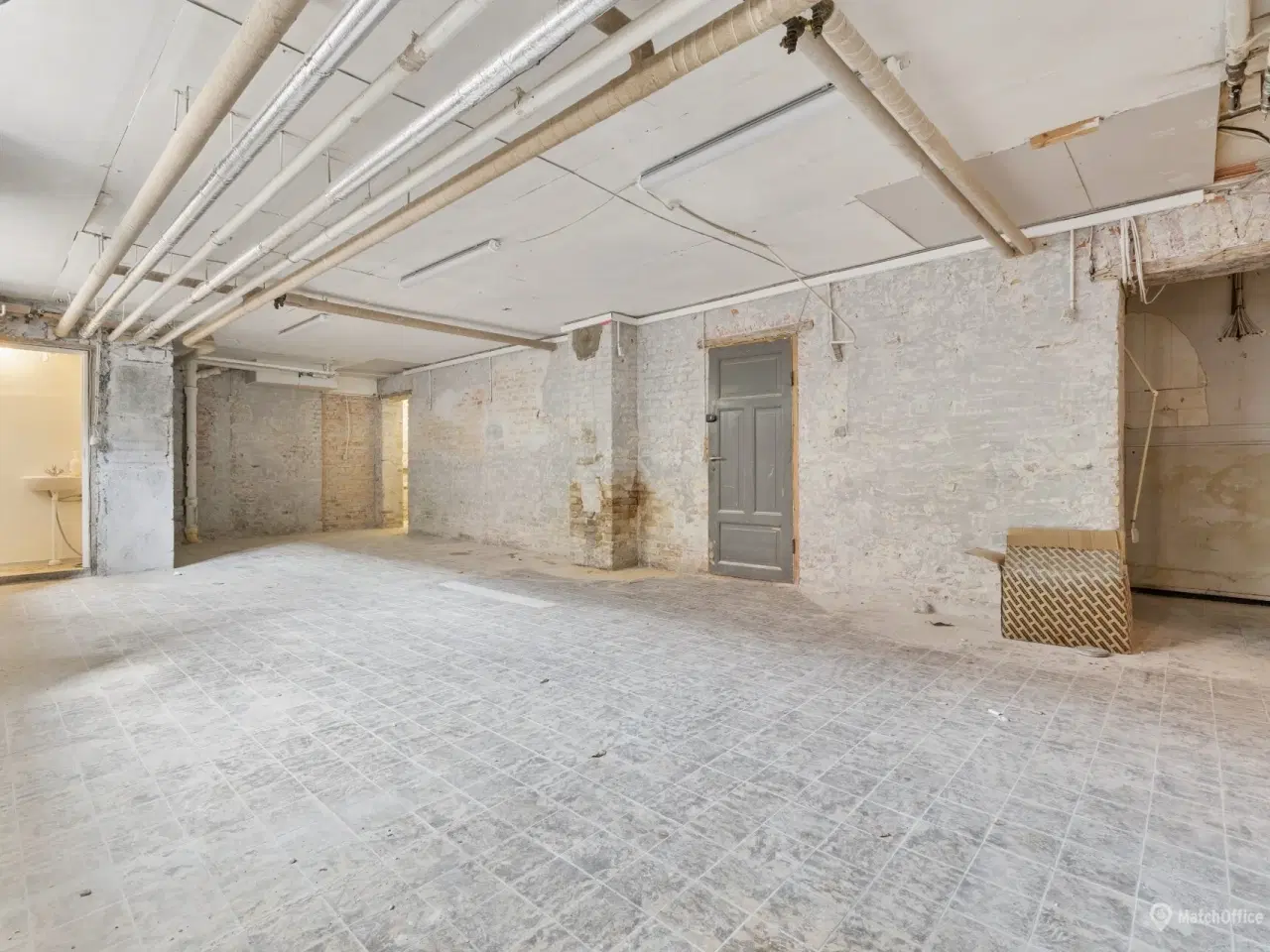 Billede 5 - Praktisk pluklager– central beliggenhed på Vesterbro