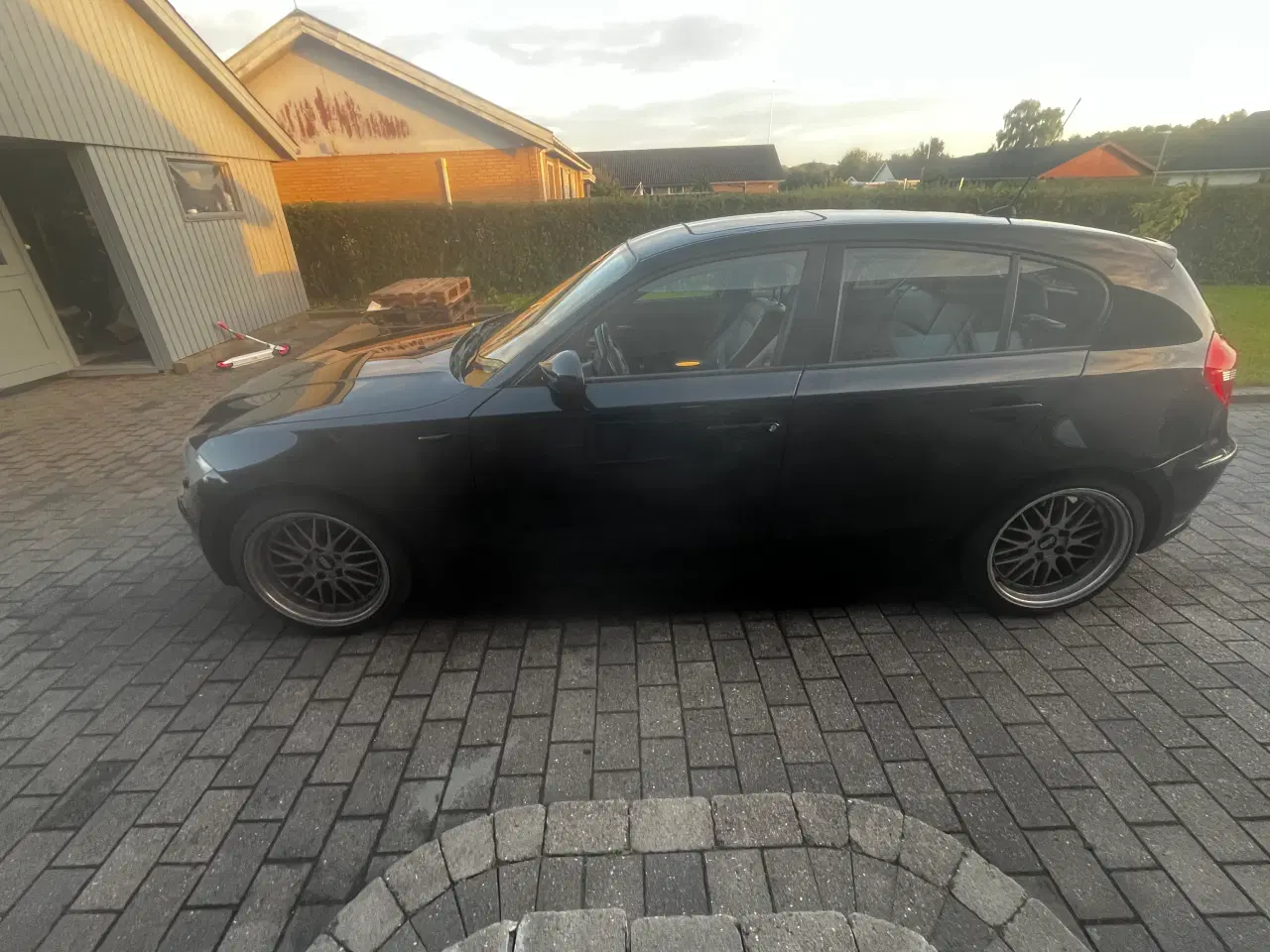 Billede 3 - BMW 118D med meget udstyr 