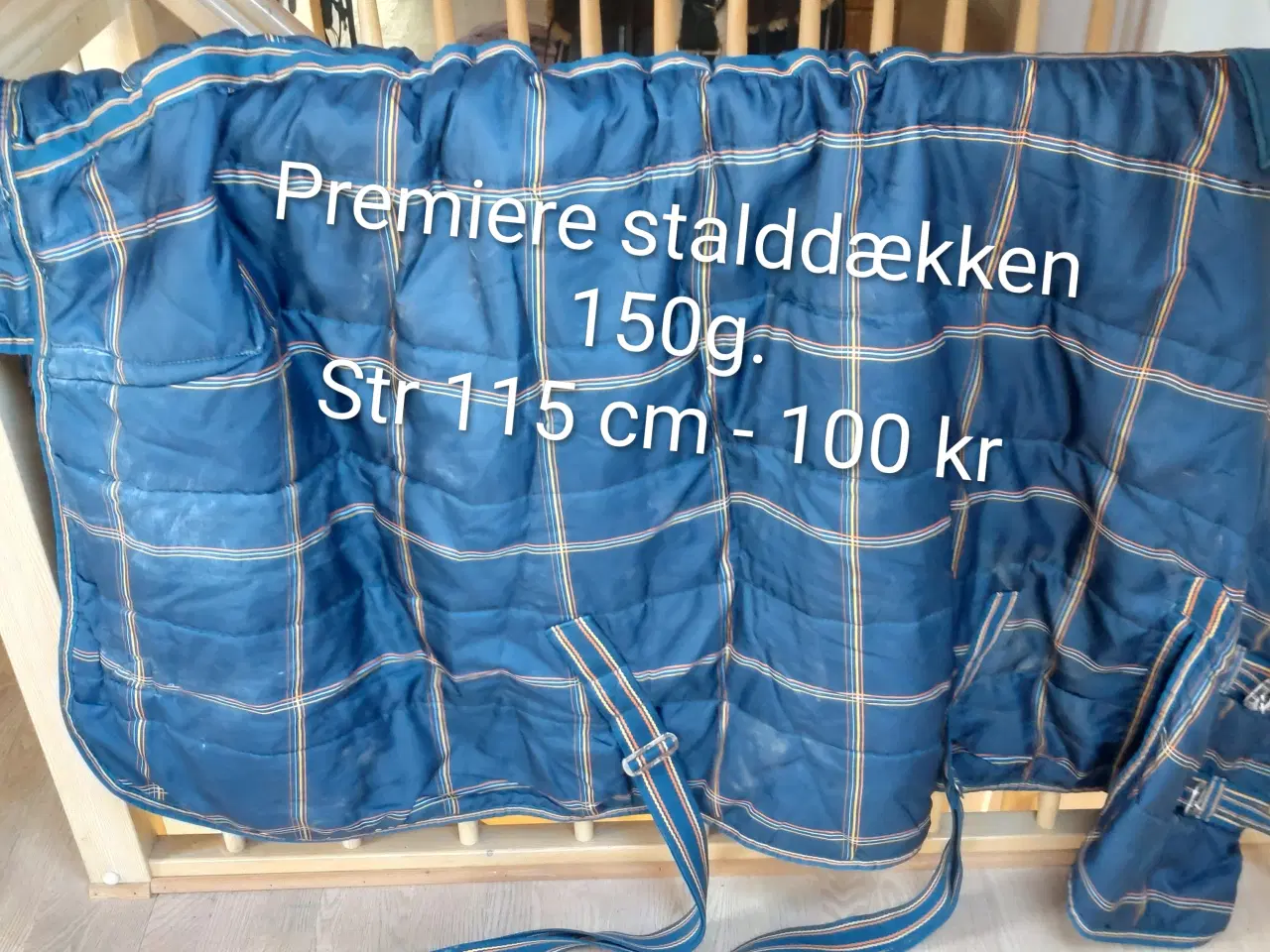 Billede 12 - Flere dækkener sælges.