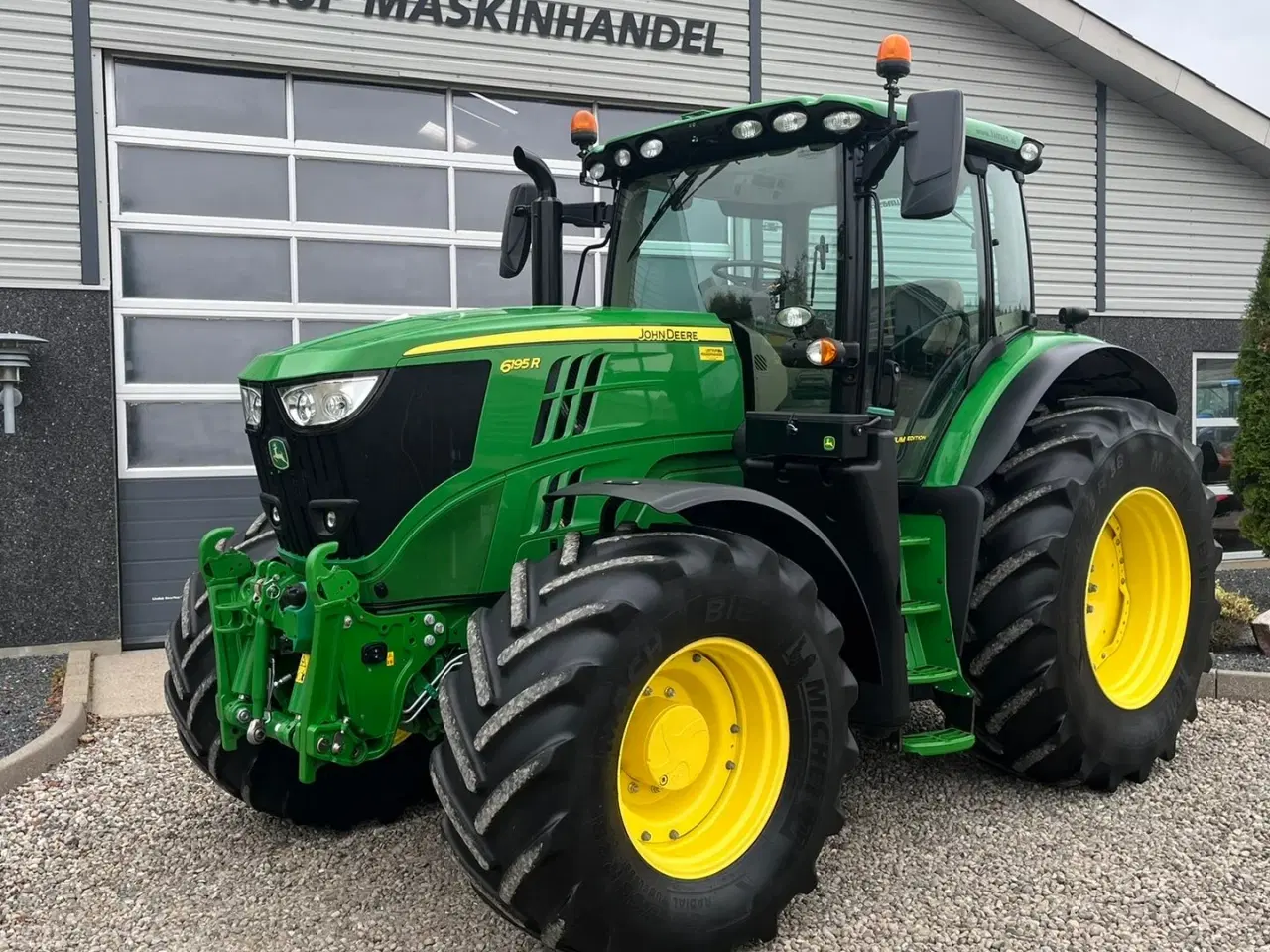 Billede 2 - John Deere 6195R Premium Edition med frontlift