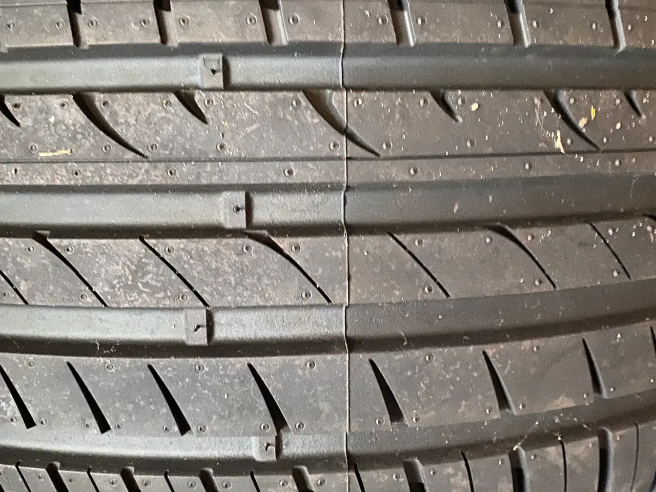 Billede 6 - Hankook sommerdæk på Mercedes fælge, kørt få km