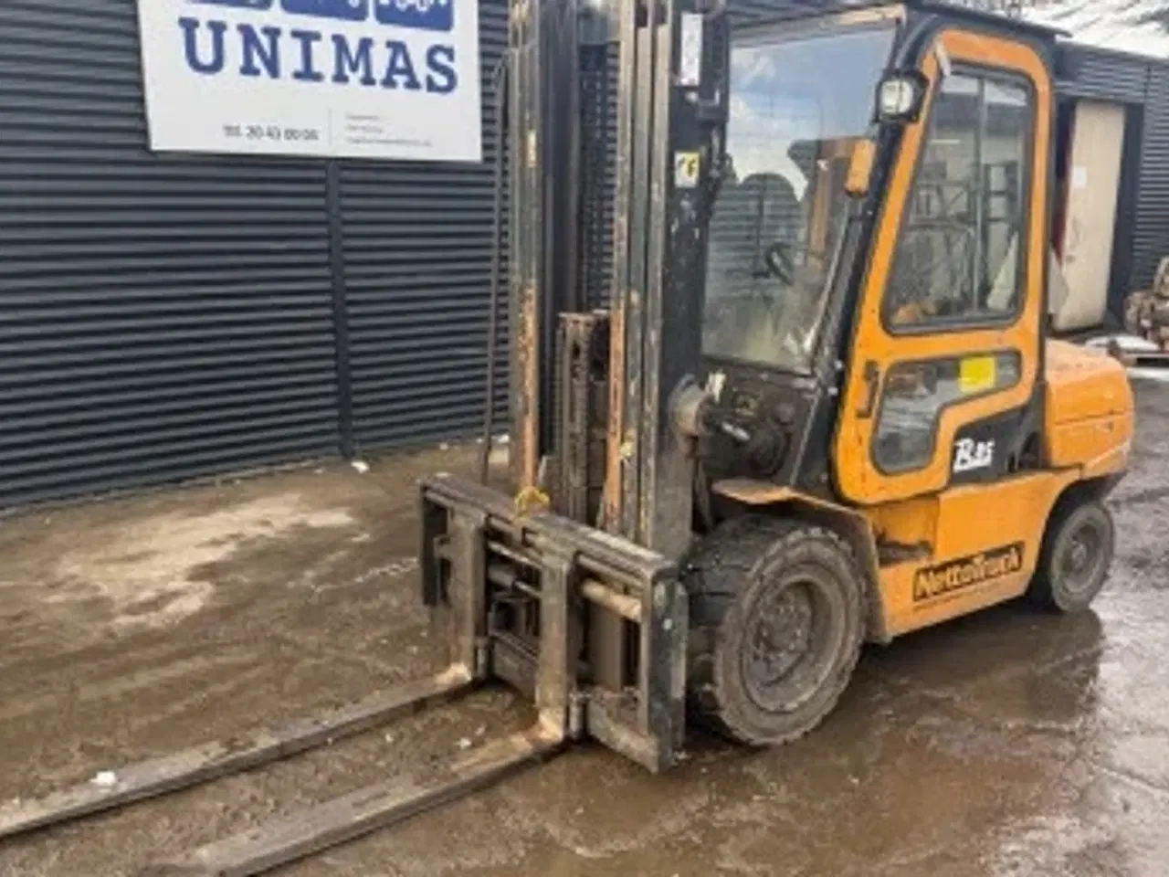 Billede 1 - Dieseltruck med friløft 