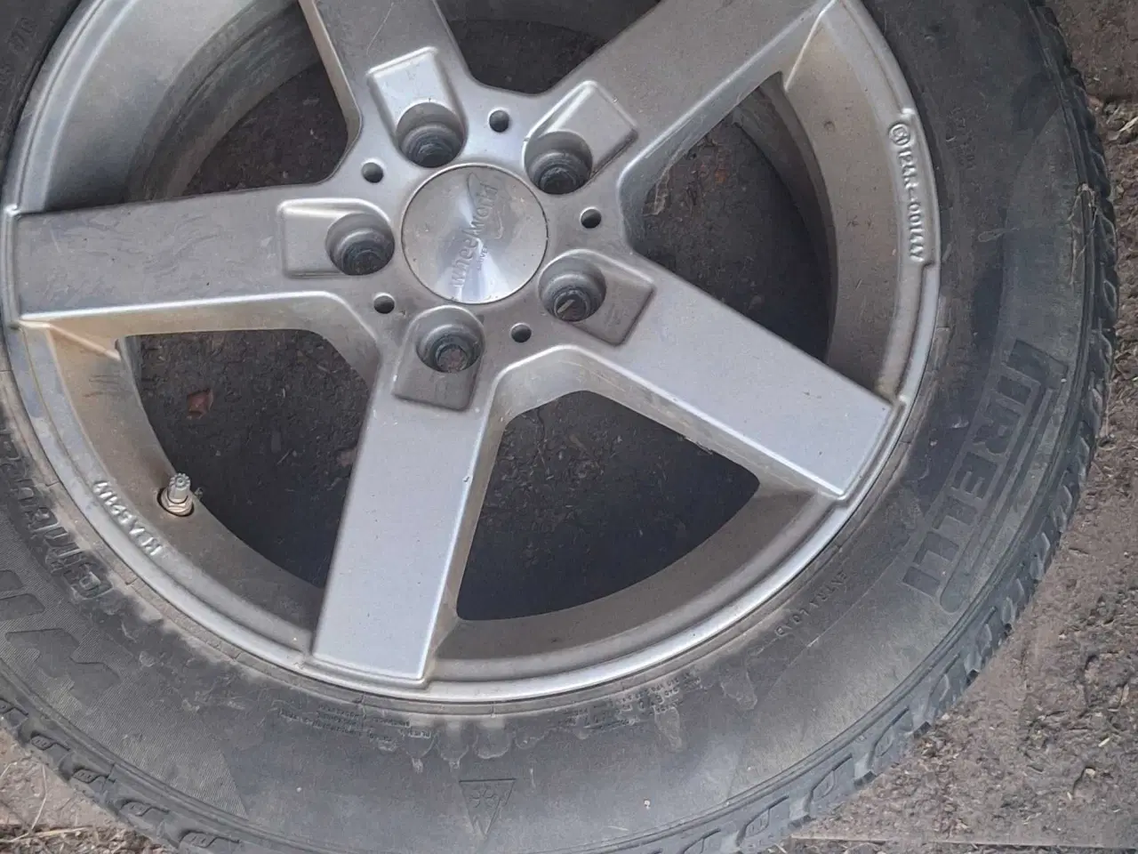 Billede 1 - 5x108 fælge med vinterdæk