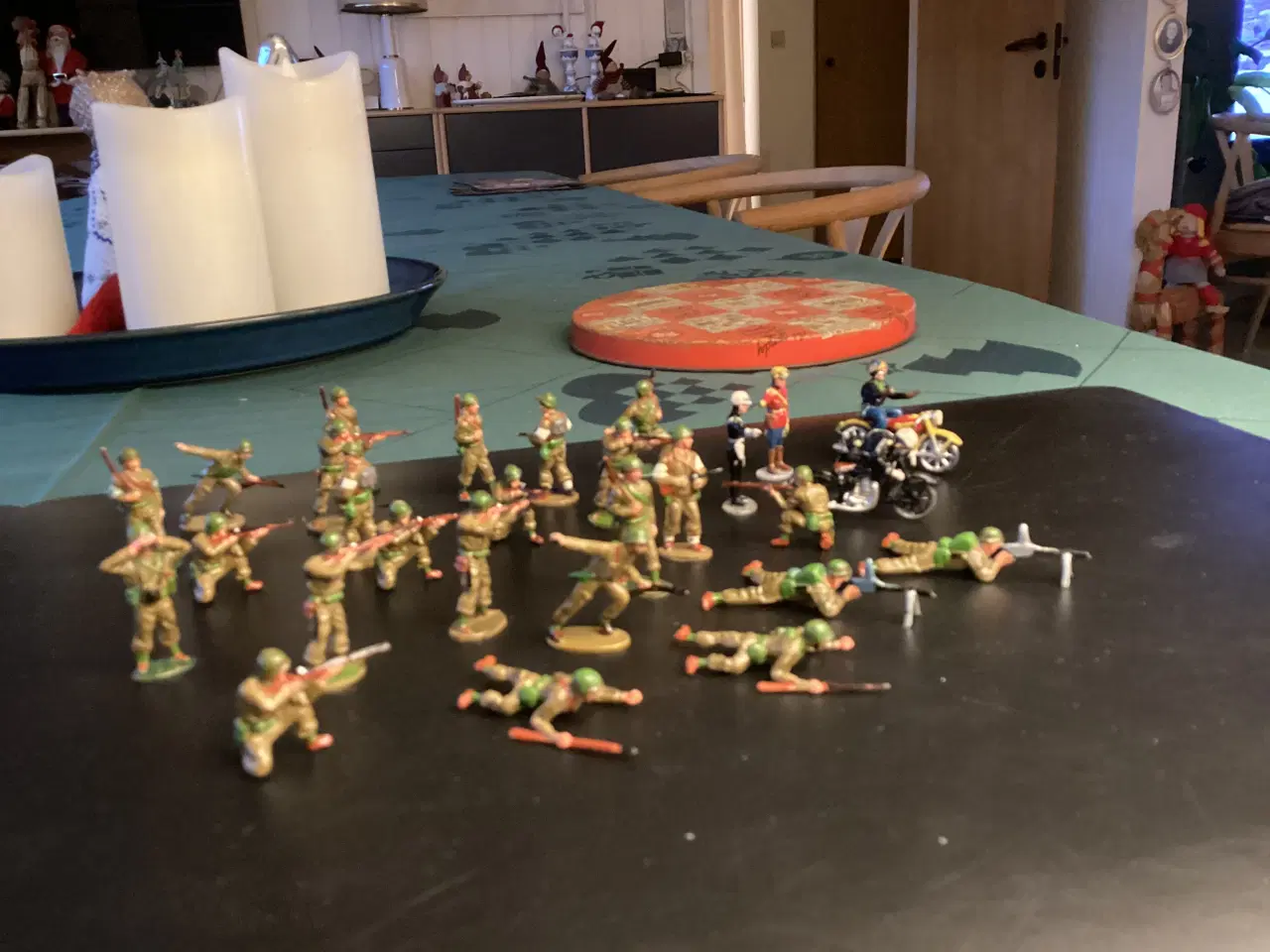 Billede 2 - Gl. Reichler soldater (3cm)