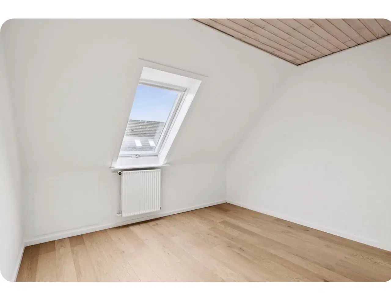 Billede 4 - Indflytningsklart rækkehus Med have