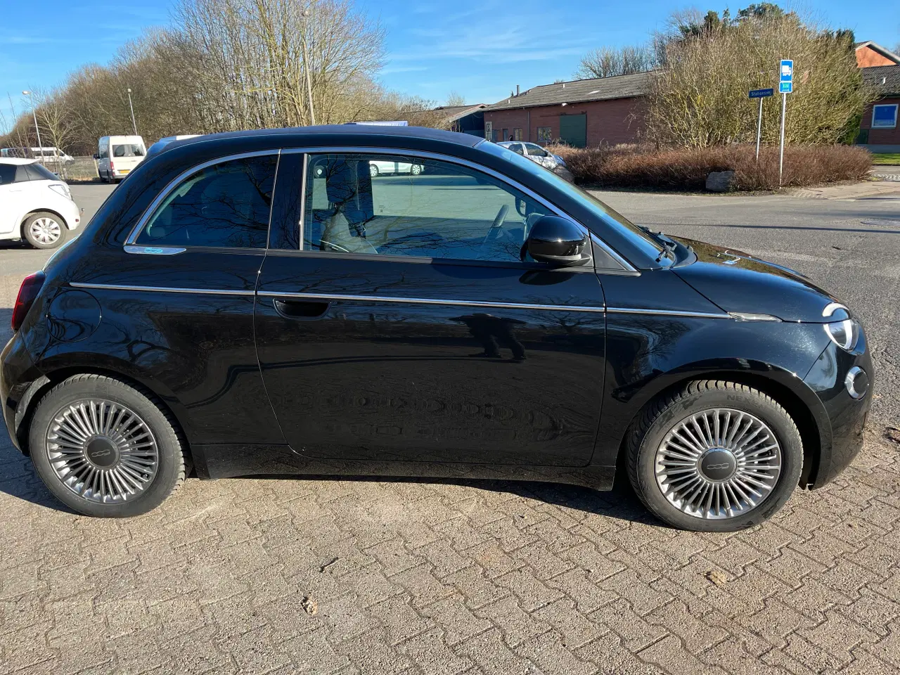 Billede 3 - Fiat 500e Cabriolet 