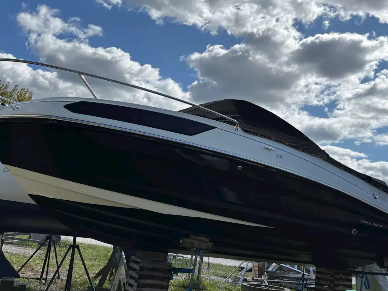 Billede 1 - Bayliner VR5 Cuddy