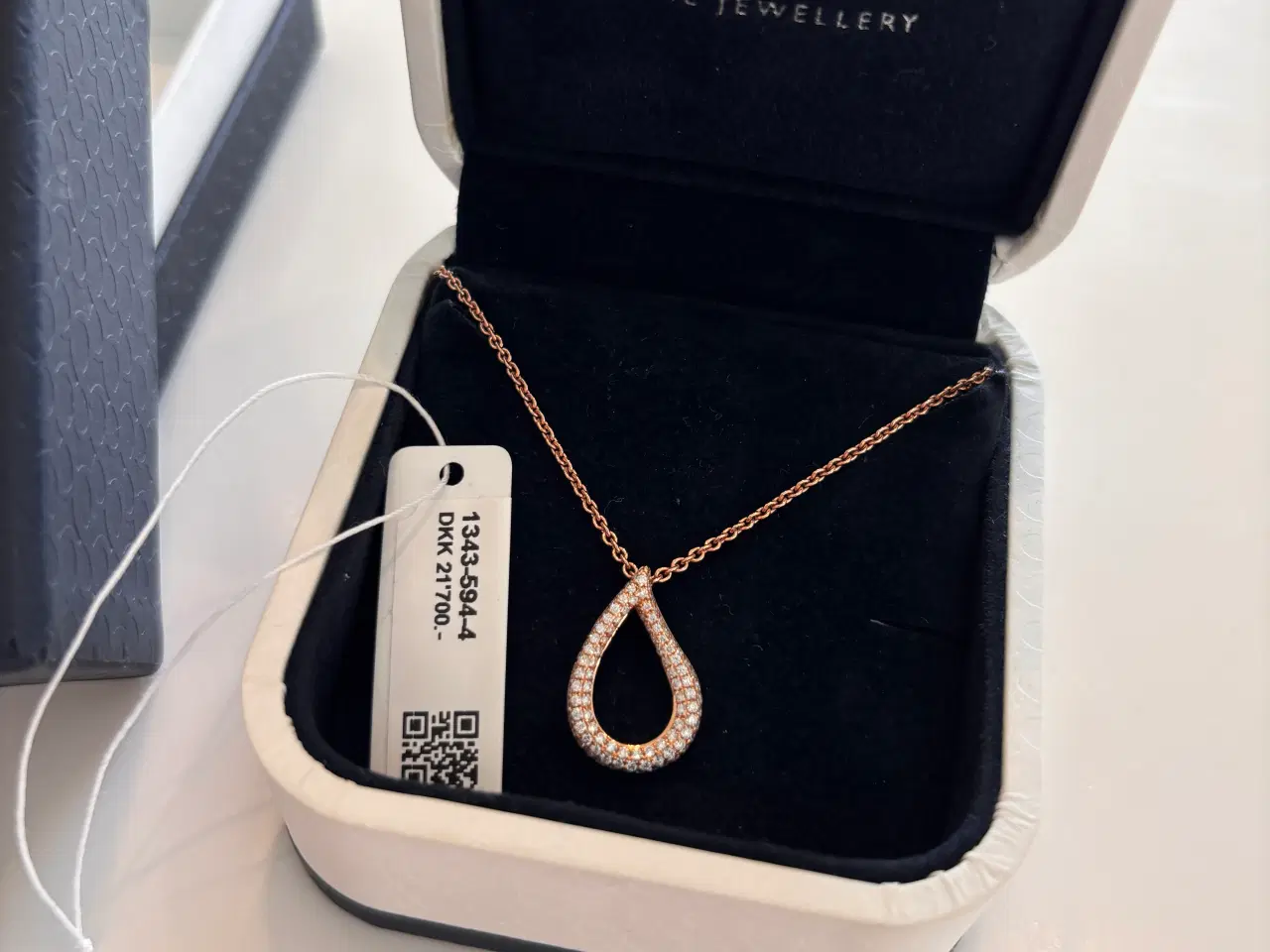 Billede 6 - Bucherer - Lacrima halskæde i 18k rosegold