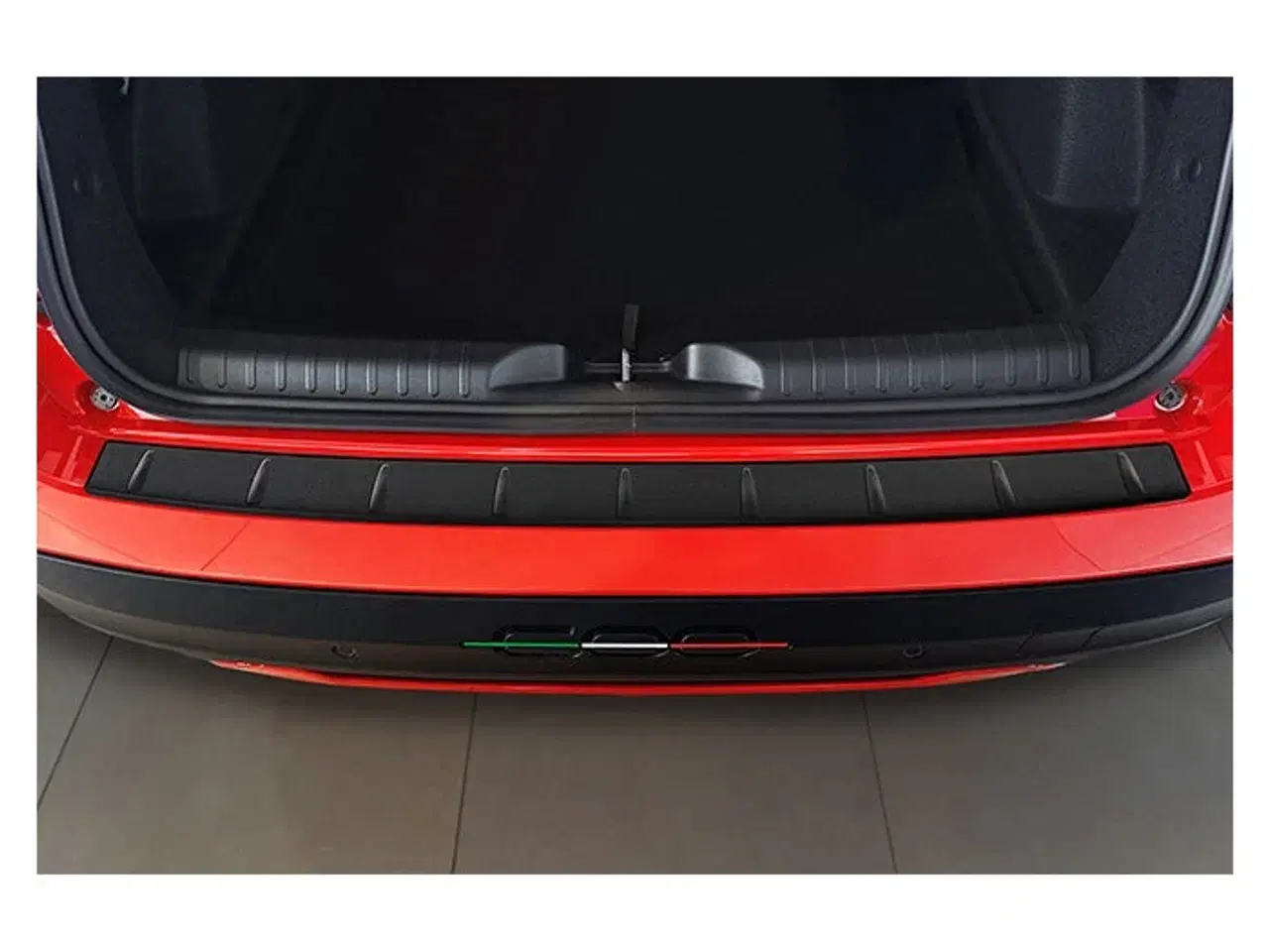 Billede 1 - Læssekantbeskytter Fiat 600 2023- Matsort