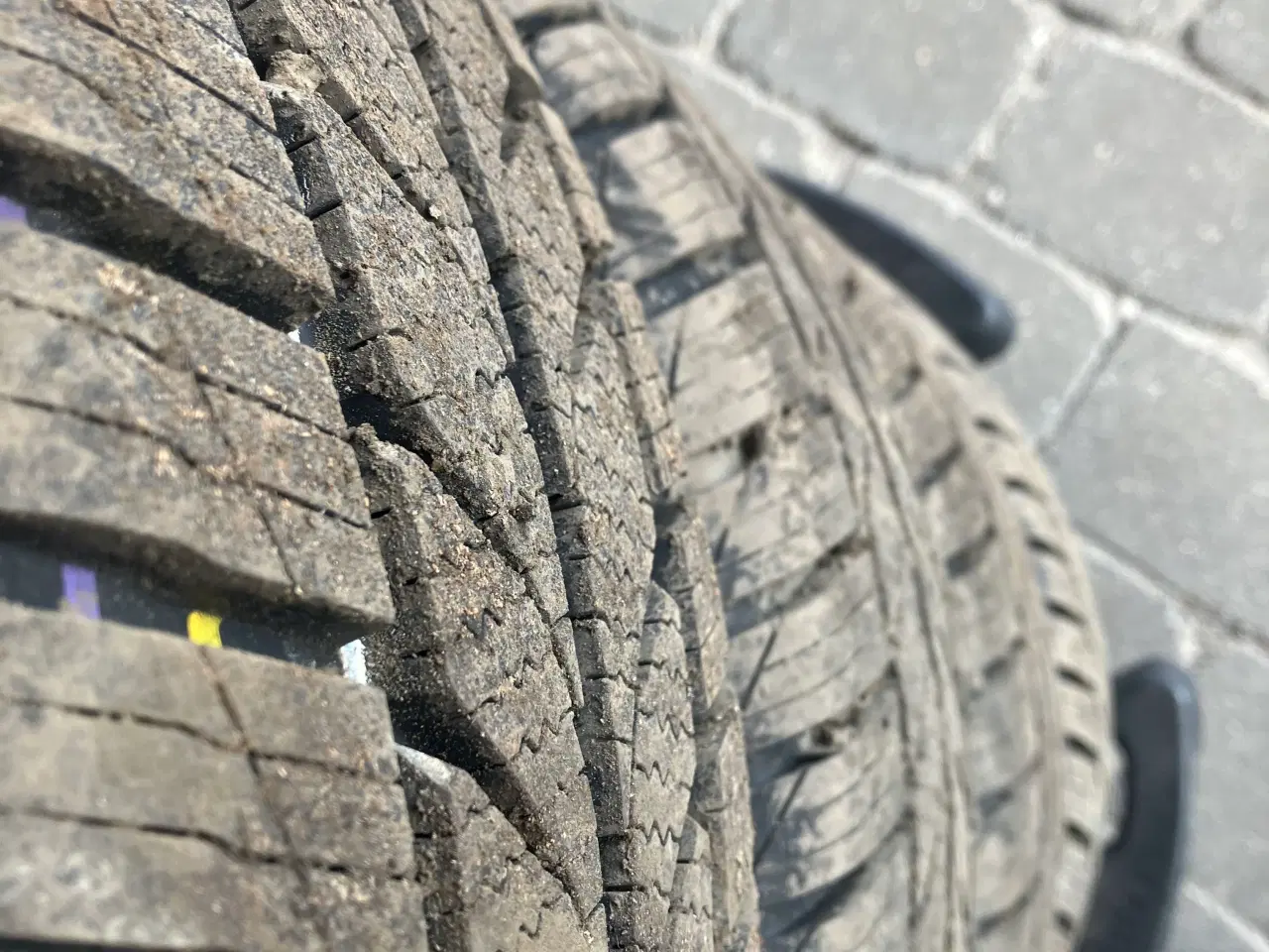 Billede 5 - Suzuki Liana helårshjul 14”