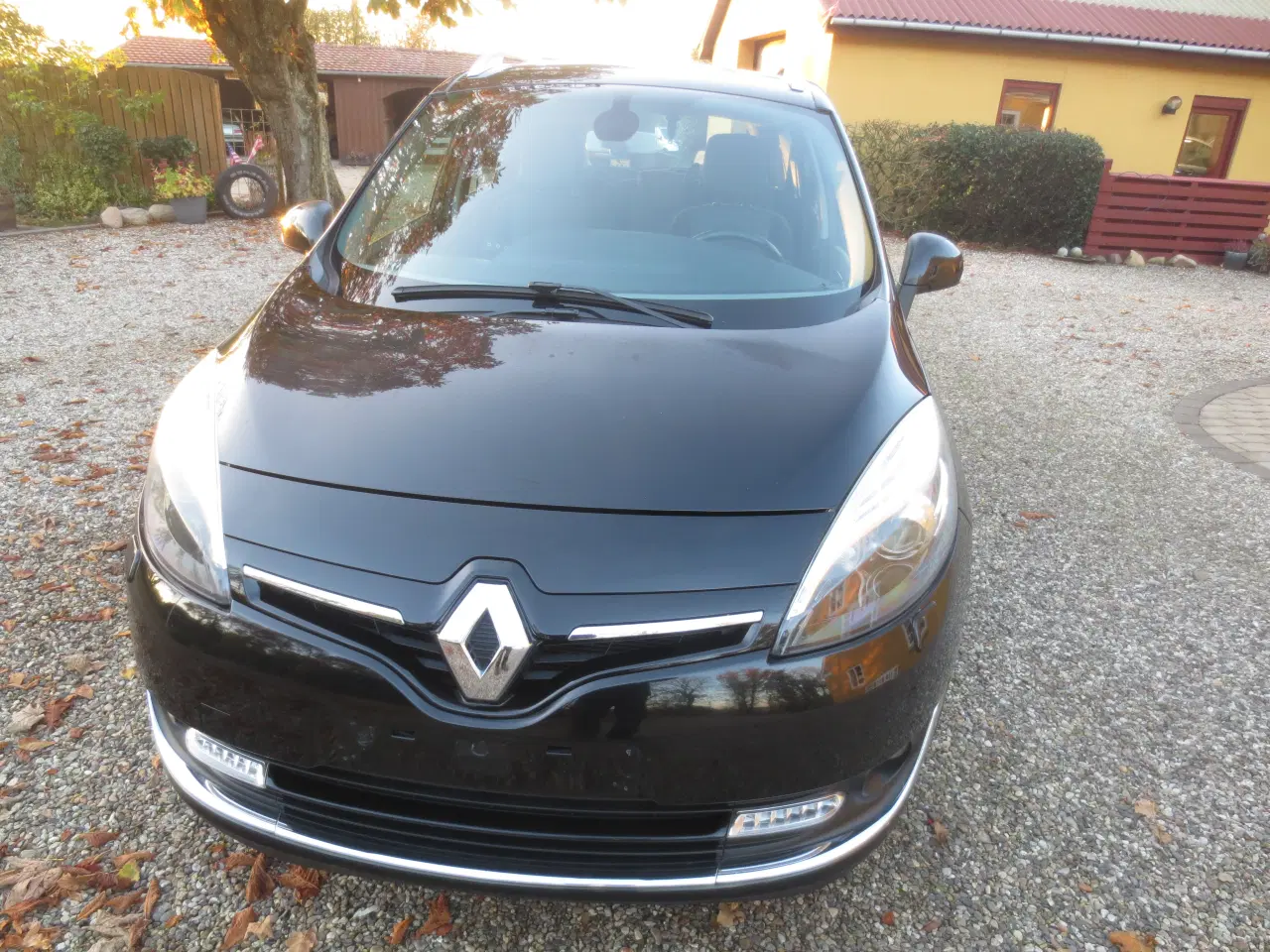 Billede 12 - Renault G Scenic 1.5 DC 7 Pers. Årg 2013. 