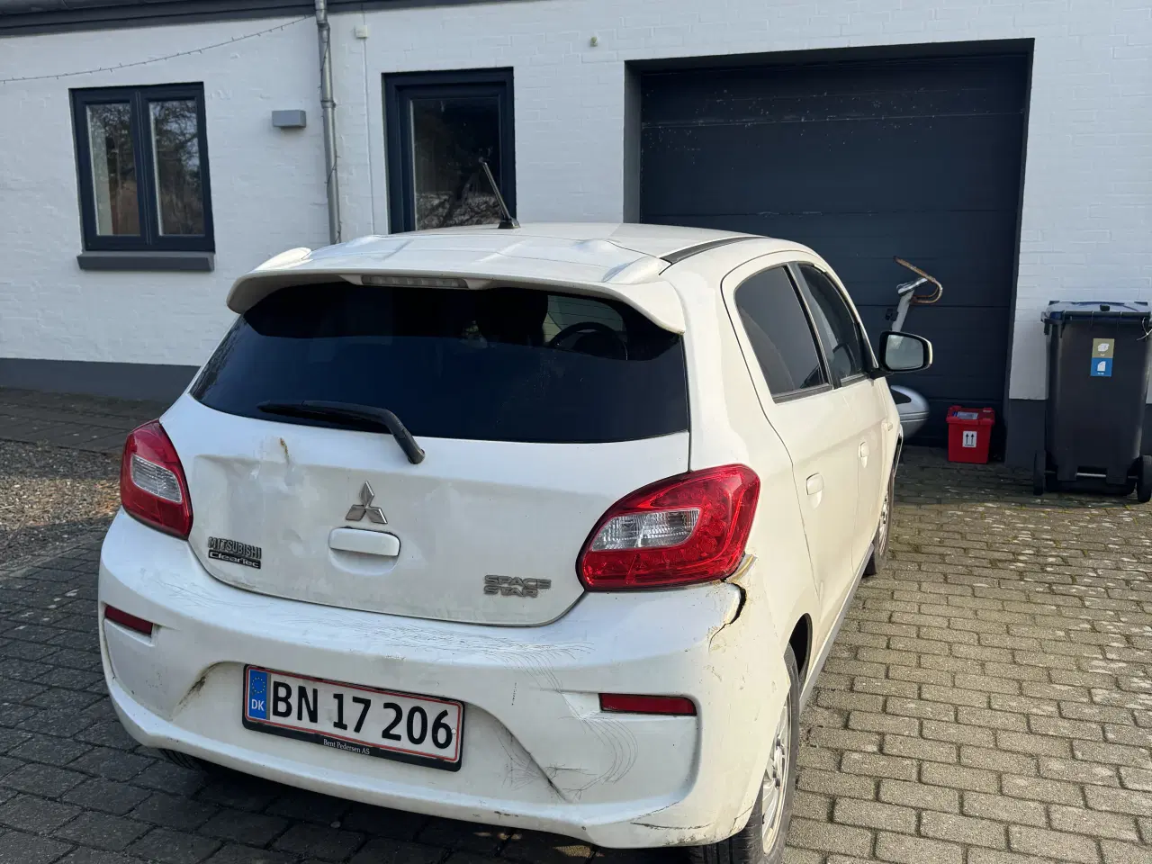 Billede 2 - Mitsubishi Space star 1.2 inlead 2016– sælges